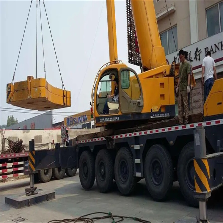 赤水当地吊车出租|机器吊装|75吨|工厂搬迁服务